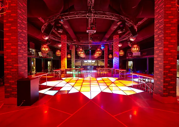 Θέρετρο Titanic Deluxe Golf