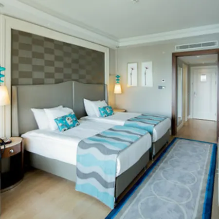 Titanic Deluxe Golf 5* Белек