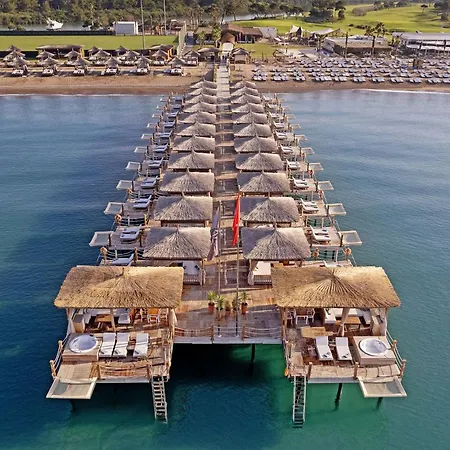 Курортный комплекс Titanic Deluxe Golf Белек