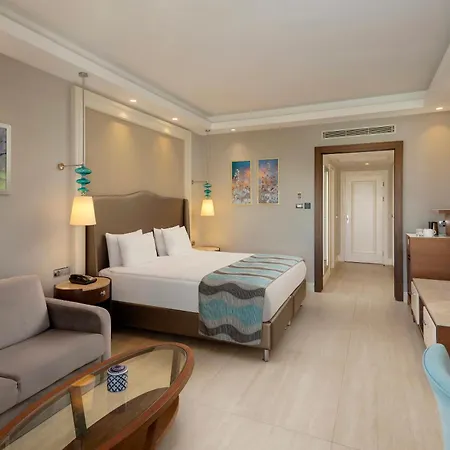 Titanic Deluxe Golf 5* Μπέλεκ