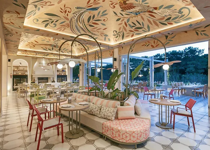 리조트 Titanic Deluxe Golf