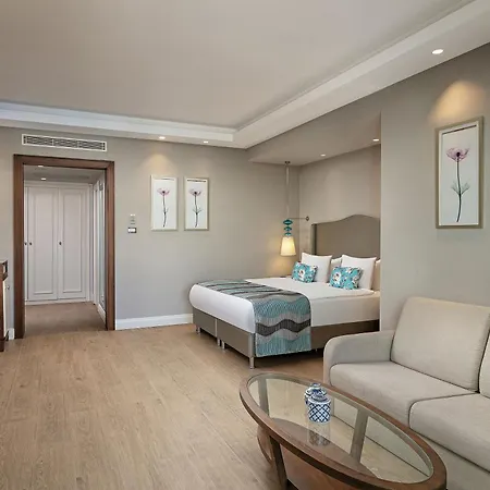 Titanic Deluxe Golf Θέρετρο 5*